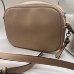 True Religion NWT  HORSESHOE LOGO CROSSBODY BAG W CHARM KEY FOB CAMEL Photo 2