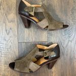 H.S. Trask Ginger Suede Brown Heeled Sandals Size 8 Photo 3