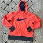 Nike Women’s Therma Fit Hoodie Photo 0