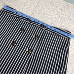 BCBGMAXAZRIA BCBG MAXARIA Mini Skirt Striped Button Front Size 8 Photo 3