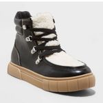 Universal Threads Universal Thread Kimber Sherpa Tongue Boots BLACK Women’s Size 9 Memory Foam Photo 0