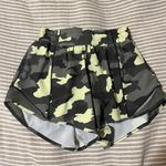 Lululemon Hotty Hot Shorts 4” Photo 0