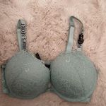 Victoria's Secret Bombshell Bra Photo 0