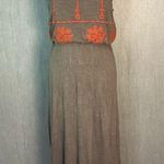 HD in Paris Gray Midi Skirt with Orange Embroidery Size Small Photo 0