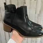 Dr. Scholls  Teammate Ankle Chelsea Bootie in Black Leather (Faux Leather) Photo 0
