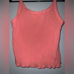 Old Navy NWOT  Fitted Cropped Lettuce-Edge Rib-Knit Tank Photo 1