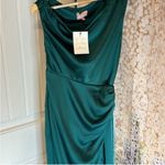 Show Me Your Mumu  Jodie Dress In Emerald Luxe Satin Photo 5
