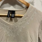 Jason Maxwell Y2k light tan embroidered bling stretchy v-neck short sleeve top  Photo 3