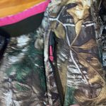 Real tree Women’s Jacket Size Lg-EUC Photo 4