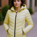 Butter Yellow Down Puffer Jacket Size 44 Quilted Form Fitting Detachable Hood Yellow Photo 0