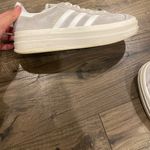 Adidas Gazelle Shoes Photo 4