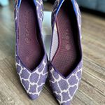 Rothy’s Flats Womens Slip On The Point Violet Giraffe Retired Print Size 10 Purple Photo 4