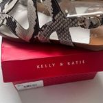 Kelly & Katie  Deenah Women’s Animal Print Sandals Sz 6.5 Photo 14
