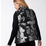NWOT Applique Jacquard Puffer Vest Jacket Chico's 1 US M Photo 3