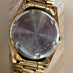 Seiko SQ Ladies Watch RARE Vintage Crystals Gold Tone Dial Bracelet Date Window Photo 8