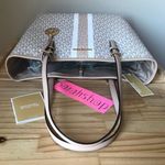 Michael Kors Purse Photo 4