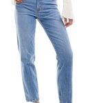 Abercrombie & Fitch  High Rise Mom Jeans in a medium wash Size 28 (6) Photo 0