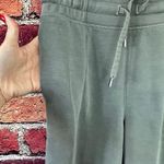 Lululemon Women’s  Pants green Photo 1