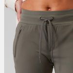 Athleta Trekkie North Olive Green Joggers Pants New with Tag W1290 Sz 12 Photo 4