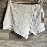 Kensie  White Textured Women's Skorts Photo 11