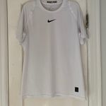 Nike Pro T-Shirt Photo 0