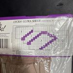 On The Go Hosiery Control Top Pantyhose Panty Hose Stockings Size 2 Nude New Photo 10