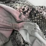 Stradivarius Women's Size 8 US / 12 UK Snakeskin Print White & Gray Skinny Jeans Photo 7