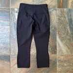 Patagonia Centered Crop Tights Women’s Size XS Black Photo 2