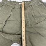 Gap  Olive Green Cargo Shorts Womens [Size 28] Pleated High‎ Rise Vintage Style Photo 6