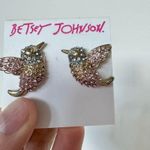Betsey Johnson NIP Buzz Off Pave Bird Crystal Stud Earrings AS IS Photo 3