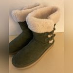 Koolaburra by Ugg women olive green suede sheepskin Sulana short boots size 6 Photo 6