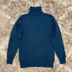 Lord and Taylor lightly worn sweater Photo 0