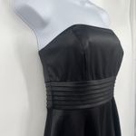 White House | Black Market WHBM Strapless Bubble Hem Dress Sz 2 Black Hoco Holiday Satin Pleats Cocktail Photo 2
