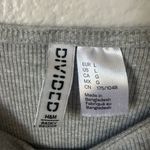 H&M Gray Long Sleeve Photo 1