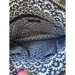 Vera Bradley  Crossbody Bag Quilted Front Pocket Navy Blue Floral Purse EEUC Photo 6