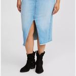 Torrid NWT Midi Denim Front Slit Skirt, Light Blue Denim Pencil Skirt Photo 3