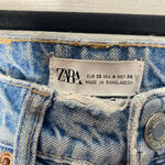 ZARA High Rise Blown Knee Straight Leg Jeans Light Wash Size 4 Photo 7