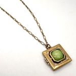 J. Crew Antiqued Gold Chain Square Locket Necklace Green Stone‎ Jade Serpentine Photo 3