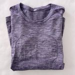 Lululemon  Swiftly Tech Long Sleeve Crew Heathered Black Cherry Size 8 Photo 1