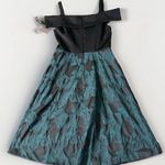 Donna Ricco  Off The Shoulder‎ Satin Jacquard Fit & Flare Dress in Emerald 12 NWT Photo 4