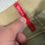 Spanx  Khaki Shorts Women's Size Large Casual Flat Front Pockets Tan Neutral‎ Photo 3