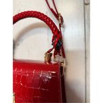 Red over the shoulder bag Photo 2