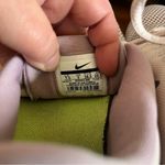 Nike Women’s Training Flex Essentials Running Shoes Size 7.5 Pink & Gray Photo 4