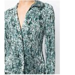 Vince  Berry Blooms Pleated Floral Satin Shirt Top Blouse M Photo 1