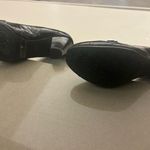 Clarks Artisan Women's Glossy Black Loafers 6M. No flaws-Very light wear Photo 2