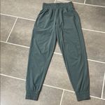 Lululemon  Freshly Jogger *29" size 4
Sea‎ Steel Photo 1