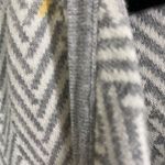 Vince Camuto  Size small Photo 4