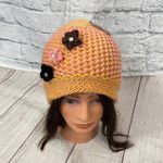 New Gear winter wear w/raised knit flowers women OS brand new Photo 0