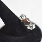 Source Unknown Charming Open/Solid Circle Of Hearts Silver Tone Metal Alloy Size 6 NWOT Ring Photo 2