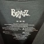 Bratz Cloe Sasha Jade Yasmin The Clique Cartoon Series Tee M Photo 3